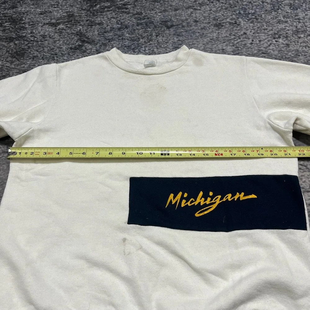 Vintage Michigan University Artex Crewneck‎ Sweatshirt Mens Small White Blue 90s